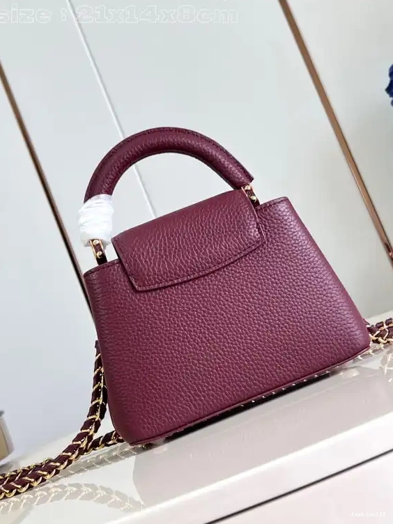 VUITTON LOUIS CAPUCINES MINI-21*14*8CM 0426